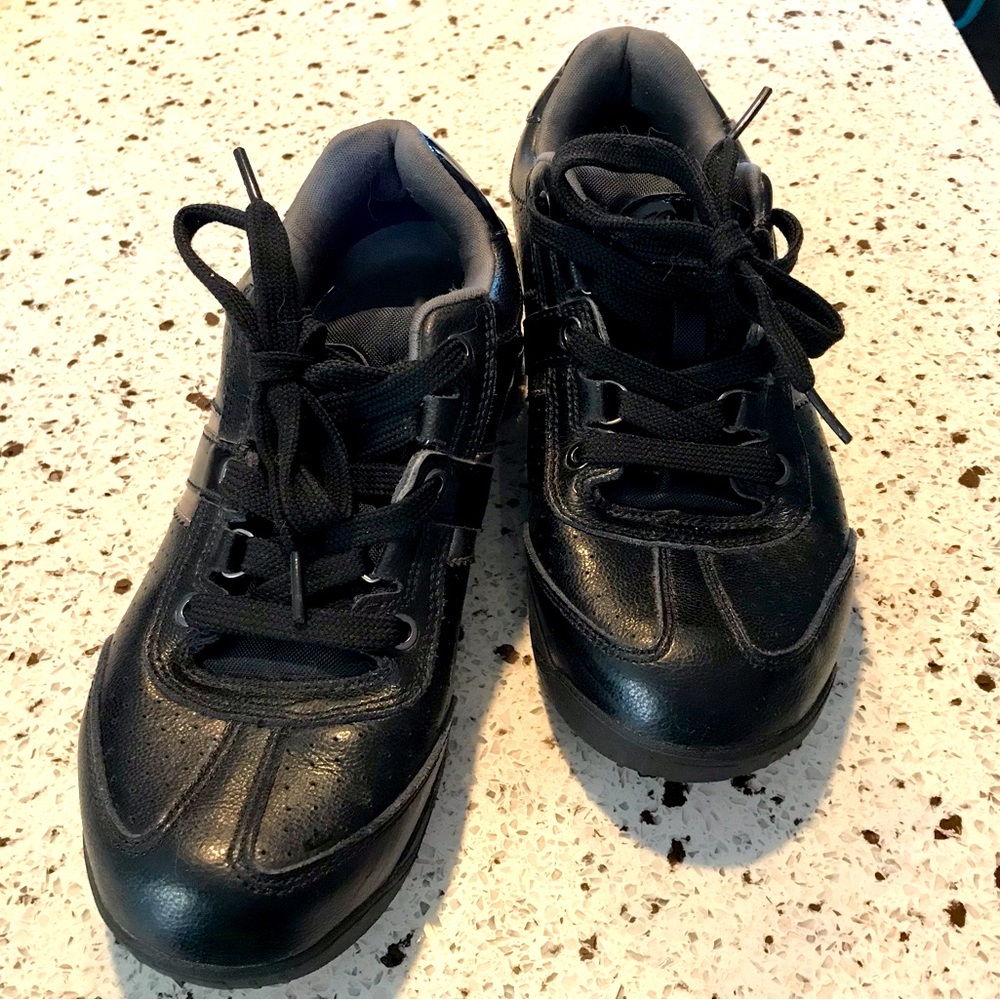 Ladies Therafit Patent Leather Shoes Black - Size 7